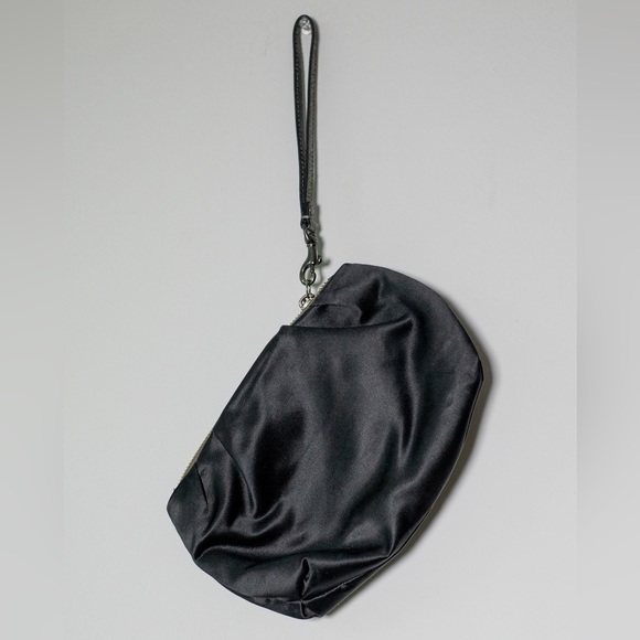 Black coach wristlet - Picture 2 of 5
